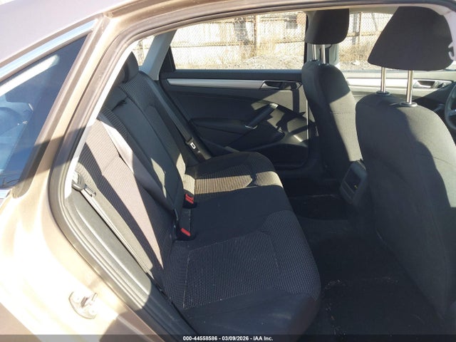 Aukcja sprzedaży 2016 Volkswagen Passat 1.8t S, vin: 1VWAT7A30GC011180, numer aukcji: 44558586