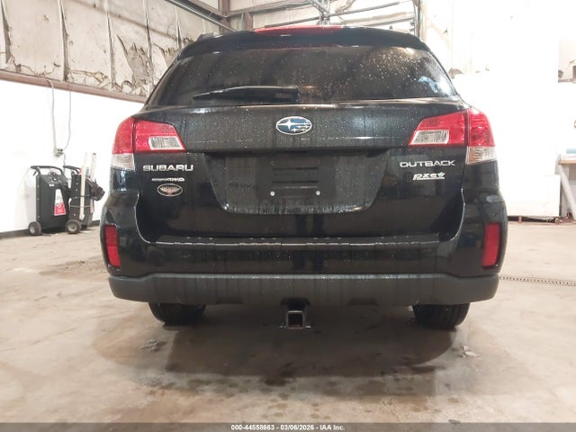 Subaru Outback 2.5i Premium 2014 4S4BRBCC3E3200520 Image 16