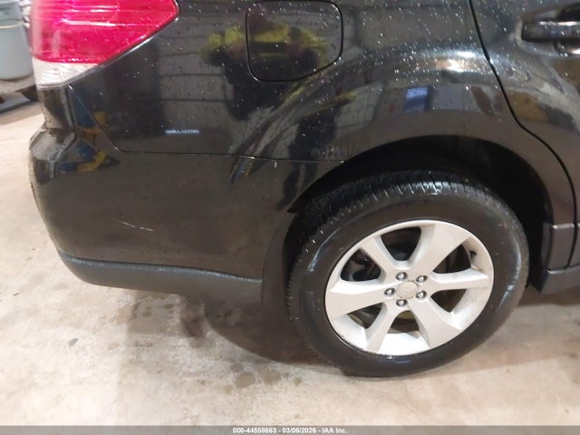 Subaru Outback 2.5i Premium 2014 4S4BRBCC3E3200520 Image 17