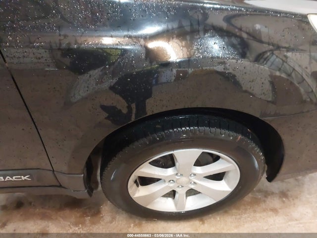 Subaru Outback 2.5i Premium 2014 4S4BRBCC3E3200520 Image 6