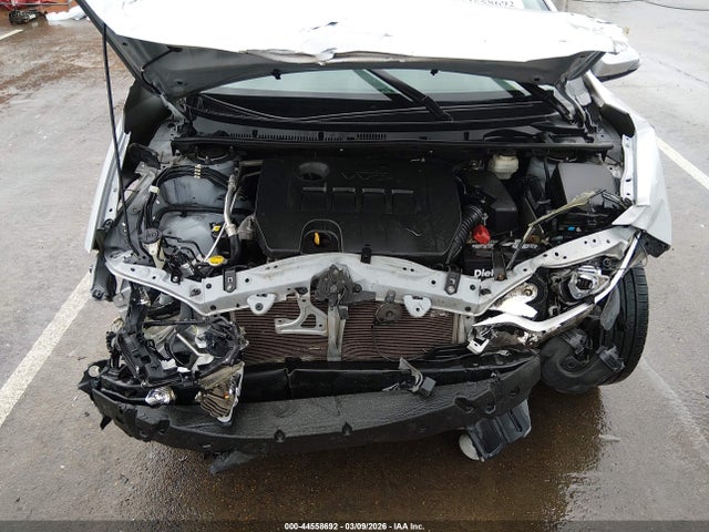 Toyota Corolla S Plus 2014 2T1BURHE3EC025313 Image 10