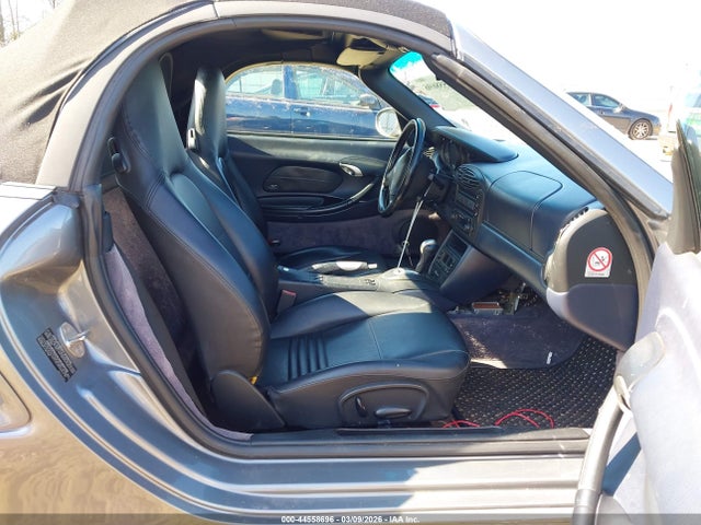 2002 PORSCHE BOXSTER WP0CA29862U621611 Photo 4