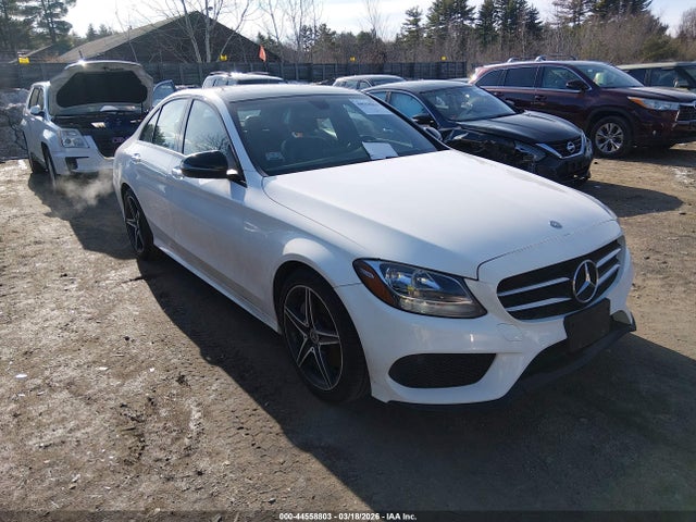 2017 Mercedes-benz C 300 Sport 4matic მანქანა იყიდება აუქციონზე, vin: 55SWF4KB7HU213053, აუქციონის ნომერი: 44558803