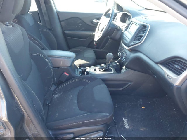 Jeep Cherokee Latitude 2016 1C4PJMCB9GW304760 Image 5
