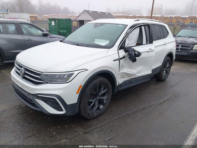 2023 Volkswagen Tiguan 2.0t Se მანქანა იყიდება აუქციონზე, vin: 3VV2B7AXXPM090581, აუქციონის ნომერი: 44558843