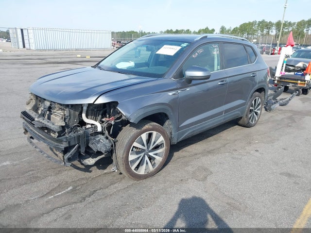 44558864 :رقم المزاد ، 3VVRX7B20NM007756 vin ، 2022 Volkswagen Taos 1.5t Se مزاد بيع