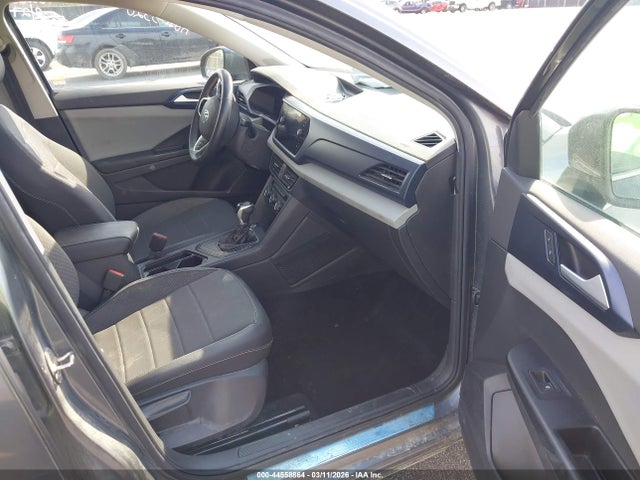44558864 :رقم المزاد ، 3VVRX7B20NM007756 vin ، 2022 Volkswagen Taos 1.5t Se مزاد بيع