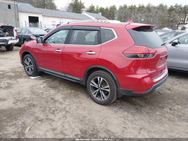 2017 NISSAN ROGUE 5N1AT2MV2HC779890 Photo 2