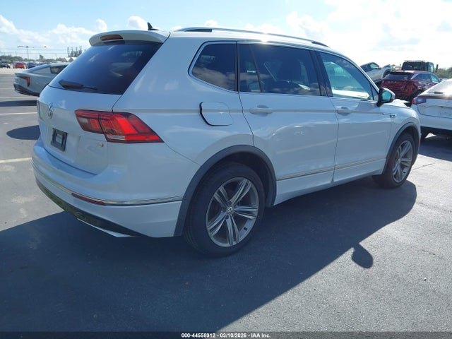 44558912 :رقم المزاد ، 3VV3B7AX8JM164625 vin ، 2018 Volkswagen Tiguan 2.0t Se/2.0t Sel مزاد بيع