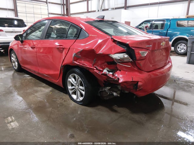 Chevrolet CRUZE LS 2019 1G1BC5SM8K7121780 Image 3