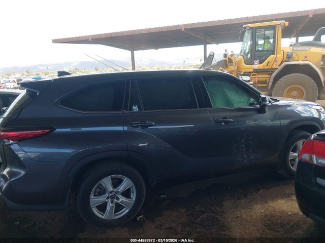 Toyota Highlander Le 2021 5TDBZRBH6MS533088 Image 13