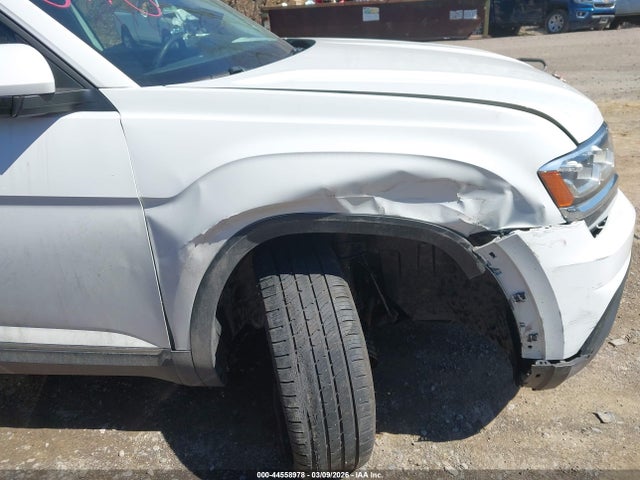 2018 Volkswagen Atlas 3.6l V6 Sel მანქანა იყიდება აუქციონზე, vin: 1V2MR2CA2JC572242, აუქციონის ნომერი: 44558978