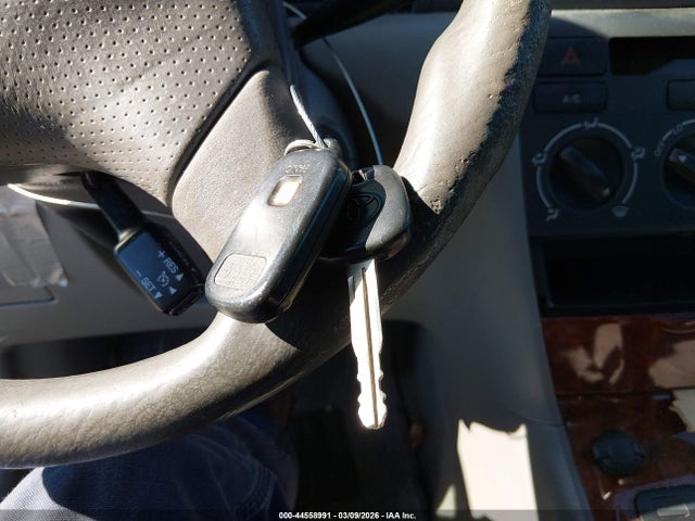 Продажа на аукционе авто 2005 Toyota Corolla Le, vin: 2T1BR30E25C443243, номер лота: 44558991