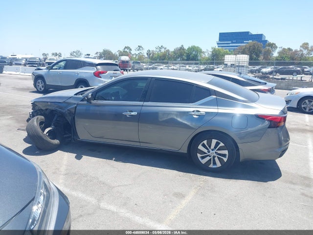 1N4BL4BV2PN357876 Nissan Altima S Fwd