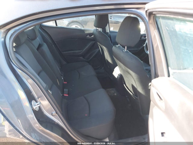 Продажа на аукционе авто 2016 Mazda Mazda3 I Sport, vin: 3MZBM1U76GM311172, номер лота: 44559041
