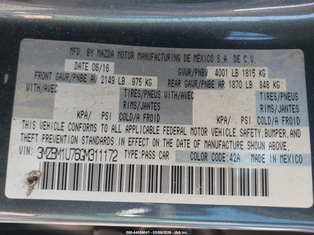 Продажа на аукционе авто 2016 Mazda Mazda3 I Sport, vin: 3MZBM1U76GM311172, номер лота: 44559041