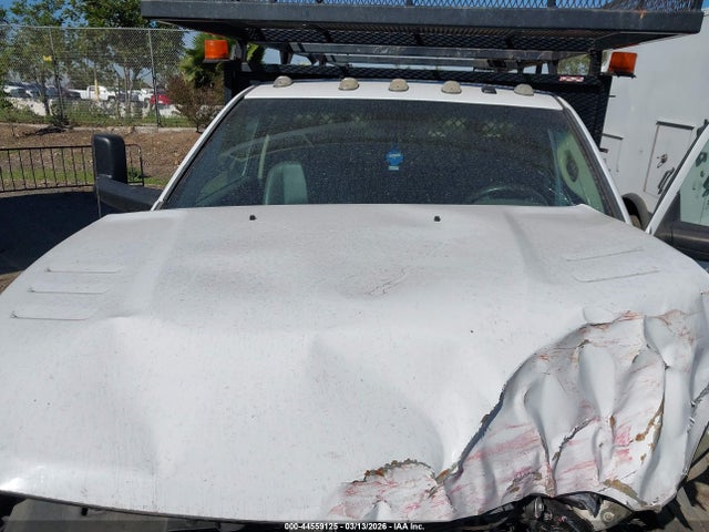 2013 Ram 5500 Chassis Tradesman/slt მანქანა იყიდება აუქციონზე, vin: 3C7WRNDL0DG595308, აუქციონის ნომერი: 44559125