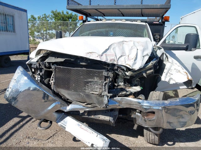 2013 Ram 5500 Chassis Tradesman/slt მანქანა იყიდება აუქციონზე, vin: 3C7WRNDL0DG595308, აუქციონის ნომერი: 44559125