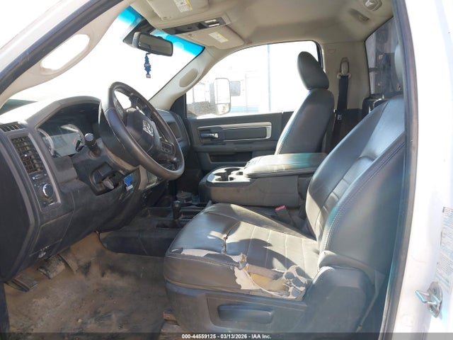 2013 Ram 5500 Chassis Tradesman/slt მანქანა იყიდება აუქციონზე, vin: 3C7WRNDL0DG595308, აუქციონის ნომერი: 44559125