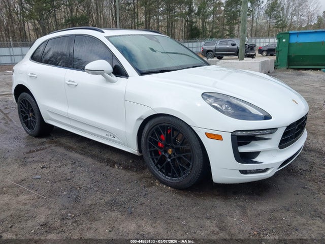 2018 PORSCHE MACAN WP1AG2A59JLB64268