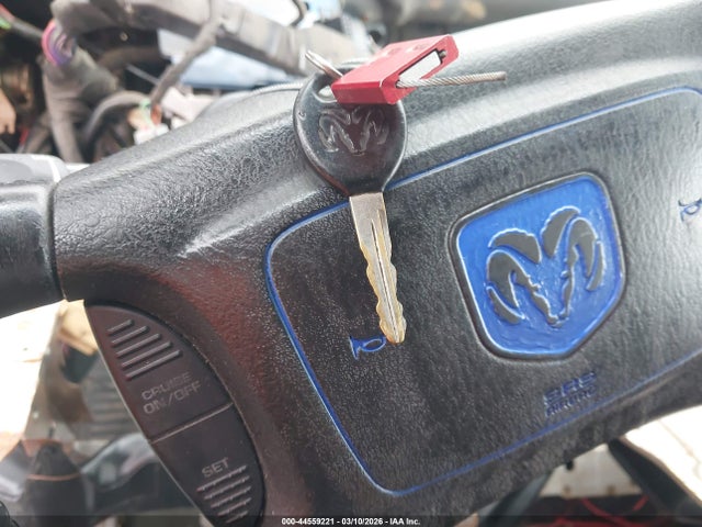 44559221 :رقم المزاد ، 1D7HL48N63S312615 vin ، 2003 Dodge Dakota Slt مزاد بيع