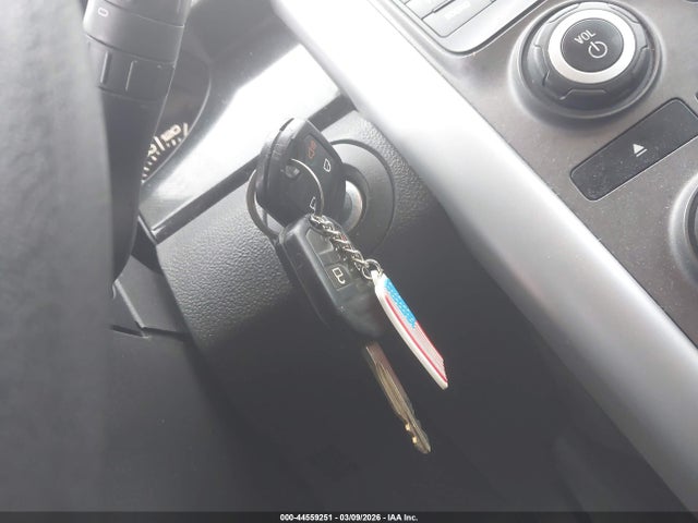 2FMDK3GC3EBB30014 Ford EDGE SE