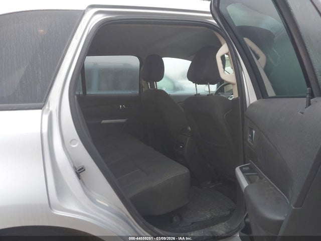 2FMDK3GC3EBB30014 Ford EDGE SE