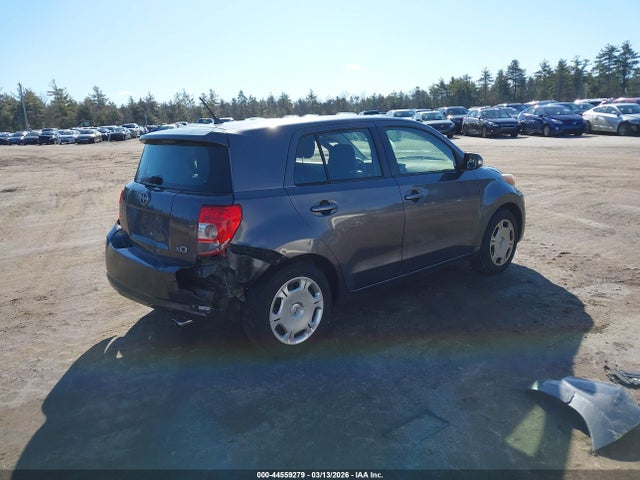 Scion XD 2014 JTKKUPB45E1047069 Image 4