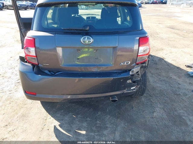 Scion XD 2014 JTKKUPB45E1047069 Image 6