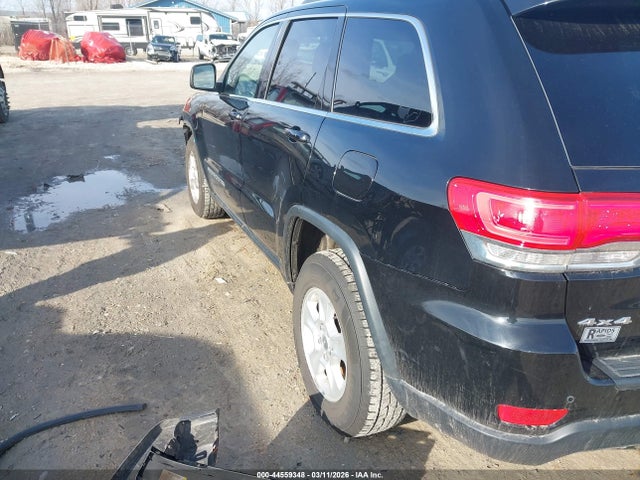 1C4RJFAG6HC715748 Jeep Grand Cherokee Laredo 4x4