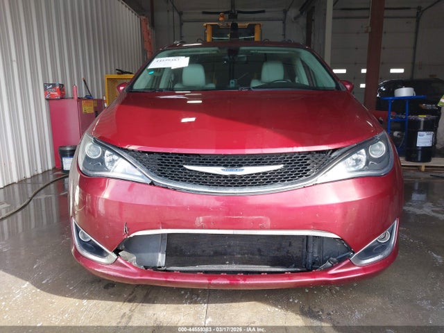 44559383 :رقم المزاد ، 2C4RC1EG0HR659272 vin ، 2017 Chrysler Pacifica Touring-l Plus مزاد بيع