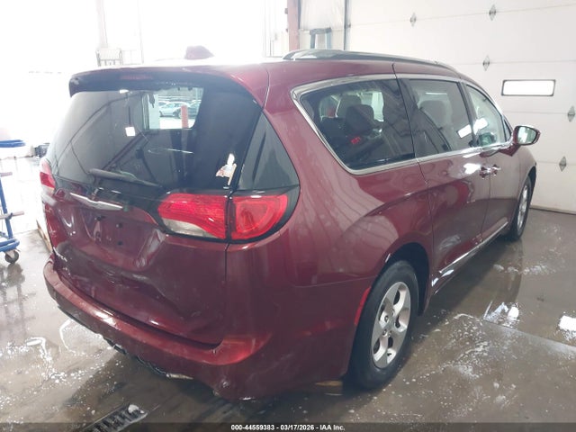 44559383 :رقم المزاد ، 2C4RC1EG0HR659272 vin ، 2017 Chrysler Pacifica Touring-l Plus مزاد بيع