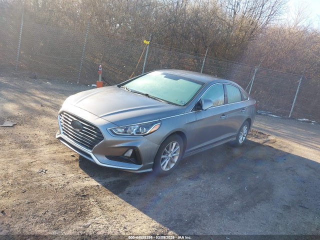 Hyundai SONATA SE 2018 5NPE24AF4JH680337 Image 2