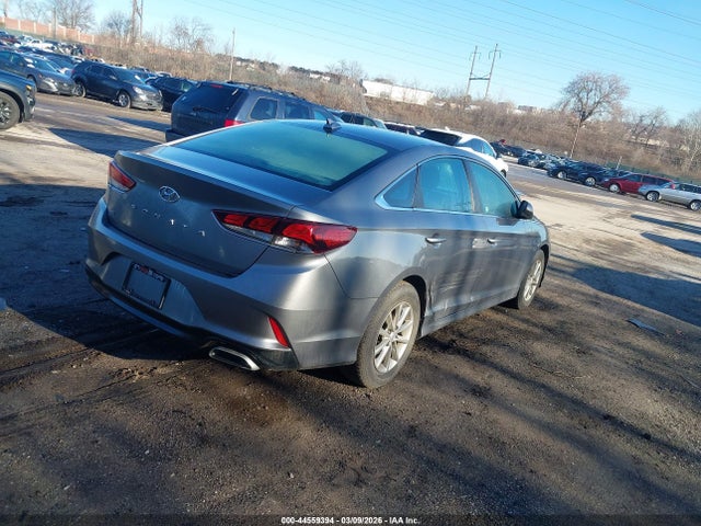 Hyundai SONATA SE 2018 5NPE24AF4JH680337 Image 4