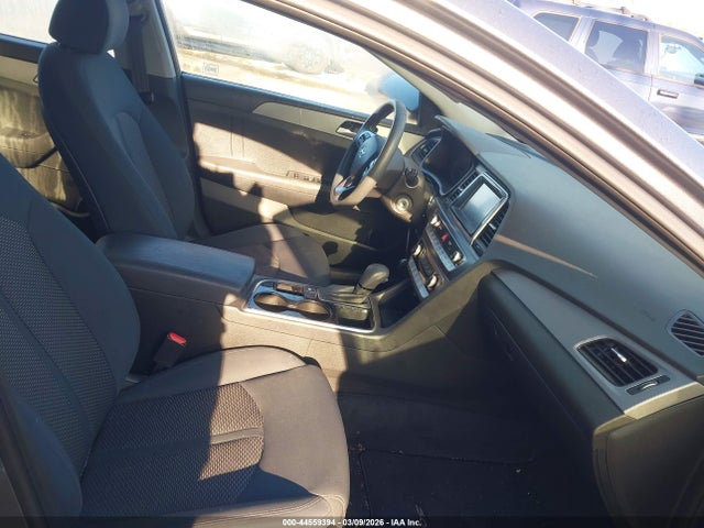 Hyundai SONATA SE 2018 5NPE24AF4JH680337 Image 5