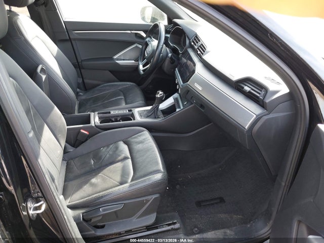 Продажа на аукционе авто 2020 Audi Q3 Premium 45 Tfsi S Line Quattro Tiptronic, vin: WA1DECF33L1073166, номер лота: 44559422
