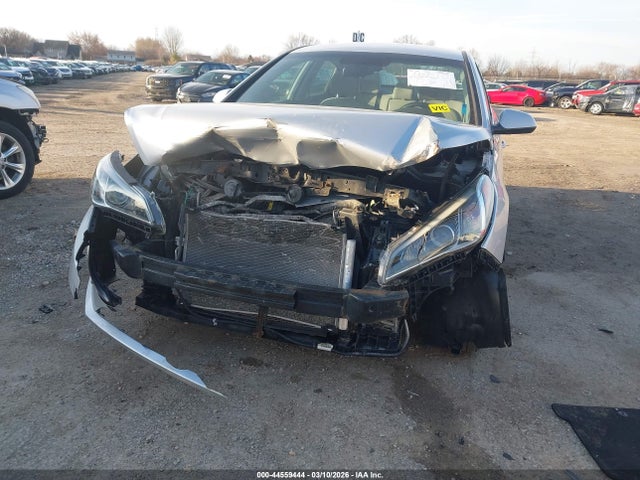 Hyundai SONATA SE 2017 5NPE24AF4HH557423 Image 6