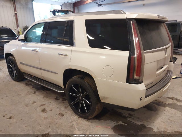 44559482 :رقم المزاد ، 1GYS4BKJXFR297128 vin ، 2015 Cadillac Escalade Luxury مزاد بيع