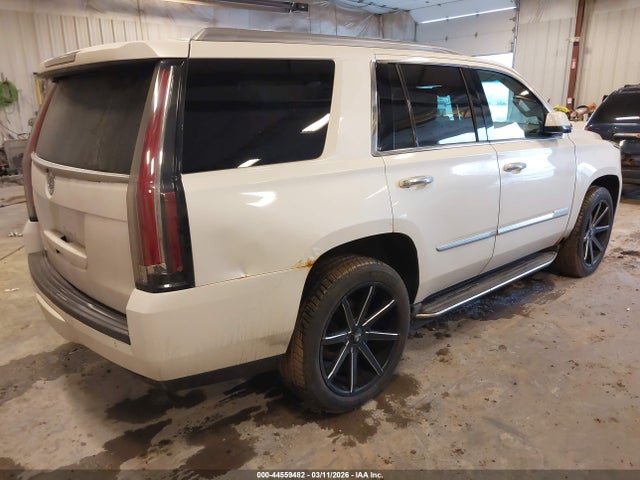 44559482 :رقم المزاد ، 1GYS4BKJXFR297128 vin ، 2015 Cadillac Escalade Luxury مزاد بيع
