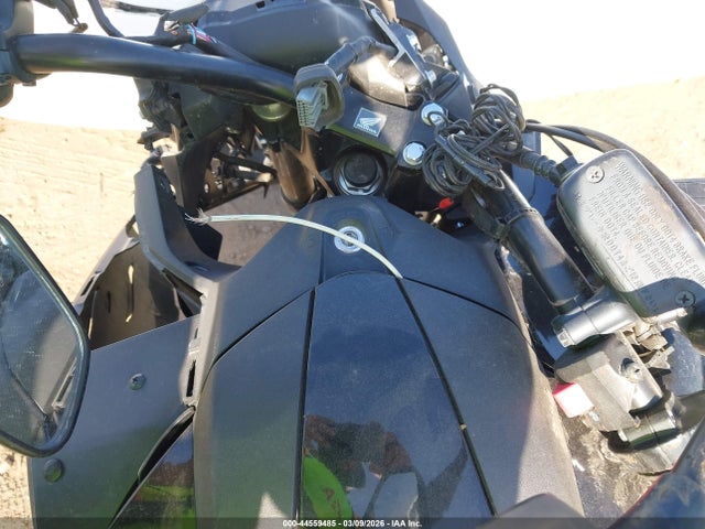 Honda NC700X 2015 JH2RC6302FK100263 Image 7