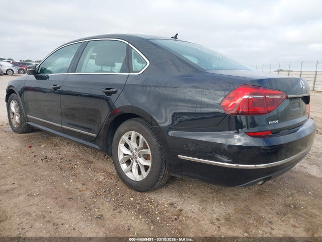 Продаж на аукціоні авто 2017 Volkswagen Passat 1.8t S, vin: 1VWAT7A31HC009603, номер лоту: 44559491