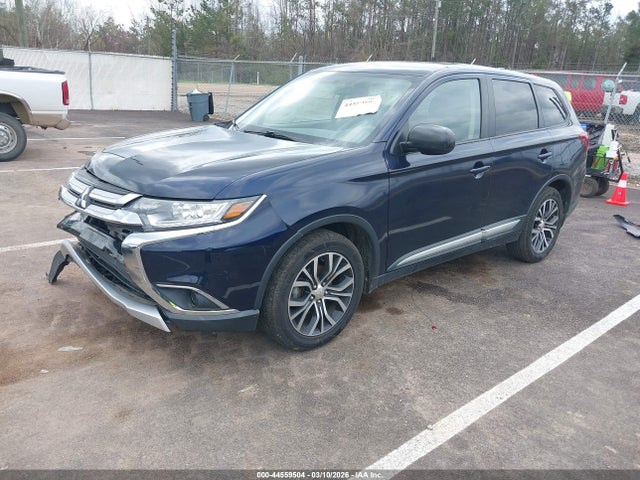 Продаж на аукціоні авто 2018 Mitsubishi Outlander Es, vin: JA4AD2A34JJ000571, номер лоту: 44559504