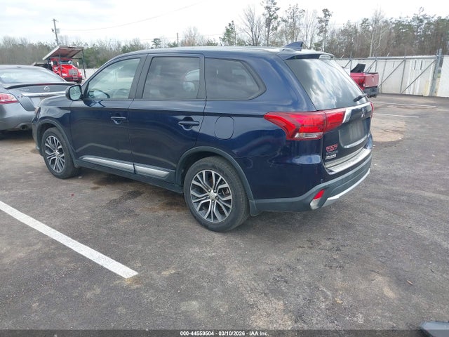 Продаж на аукціоні авто 2018 Mitsubishi Outlander Es, vin: JA4AD2A34JJ000571, номер лоту: 44559504