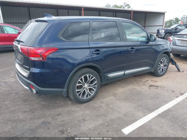 Продаж на аукціоні авто 2018 Mitsubishi Outlander Es, vin: JA4AD2A34JJ000571, номер лоту: 44559504
