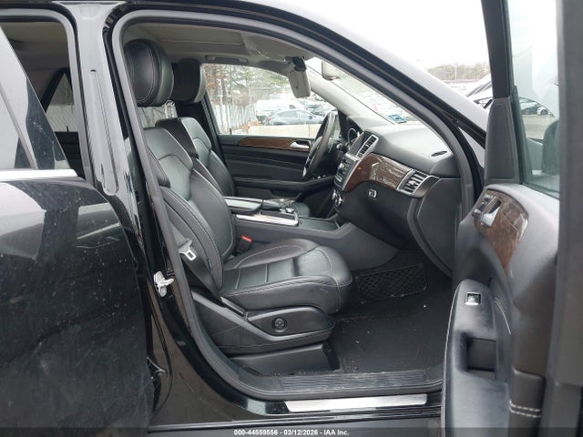 44559556 :رقم المزاد ، 4JGDA5HB9CA017021 vin ، 2012 Mercedes-benz Ml 350 4matic مزاد بيع