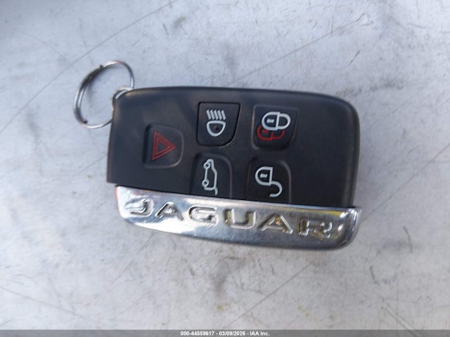 Продажа на аукционе авто 2018 Jaguar F-pace 20d Premium, vin: SADCJ2FN2JA241647, номер лота: 44559617