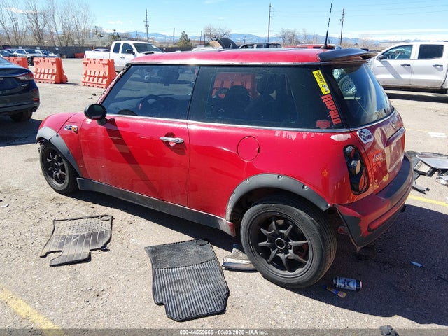 2003 Mini Cooper მანქანა იყიდება აუქციონზე, vin: WMWRC334X3TC44238, აუქციონის ნომერი: 44559666