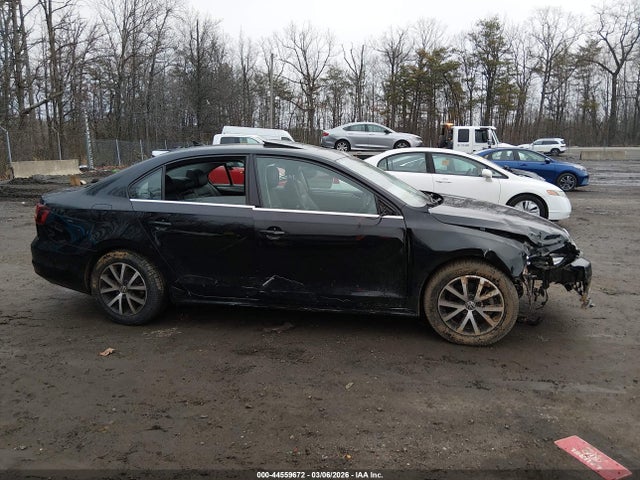 44559672 :رقم المزاد ، 3VWDB7AJ0HM389109 vin ، 2017 Volkswagen Jetta 1.4t Se مزاد بيع