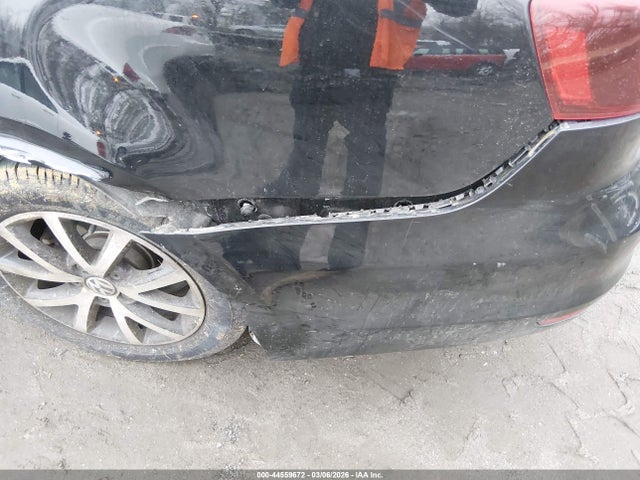 44559672 :رقم المزاد ، 3VWDB7AJ0HM389109 vin ، 2017 Volkswagen Jetta 1.4t Se مزاد بيع