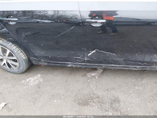 44559672 :رقم المزاد ، 3VWDB7AJ0HM389109 vin ، 2017 Volkswagen Jetta 1.4t Se مزاد بيع